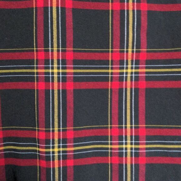 Soho Apparel Ltd Red + Black Plaid Stretch Pencil Skirt Size PM - Picture 2 of 6